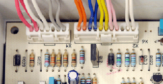 fr domicompact f24b 798465 pcb conn x2 x4.gif